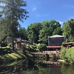 Nyaraló Am Weiher By Interhome